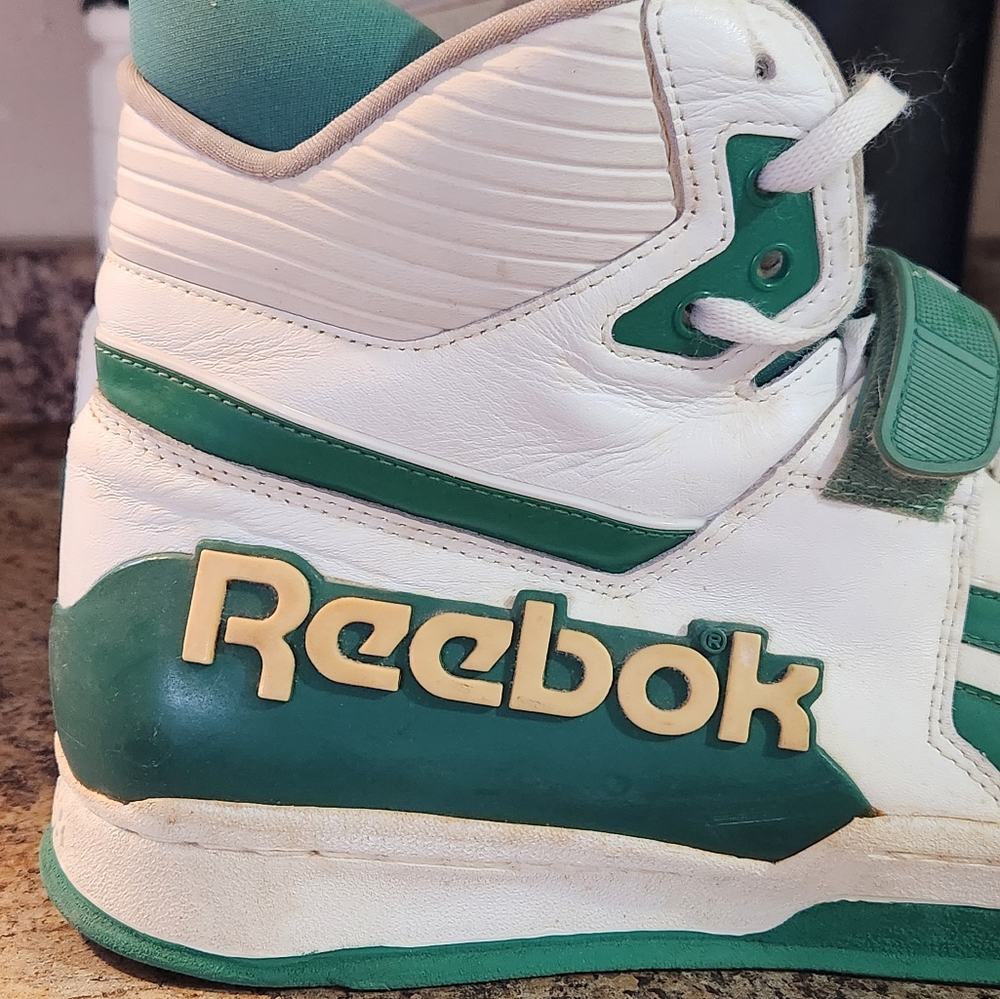 Original 1980s REEBOK COMMITMENT HIGH TOP SNEAKERS. - Picture 15 of 16